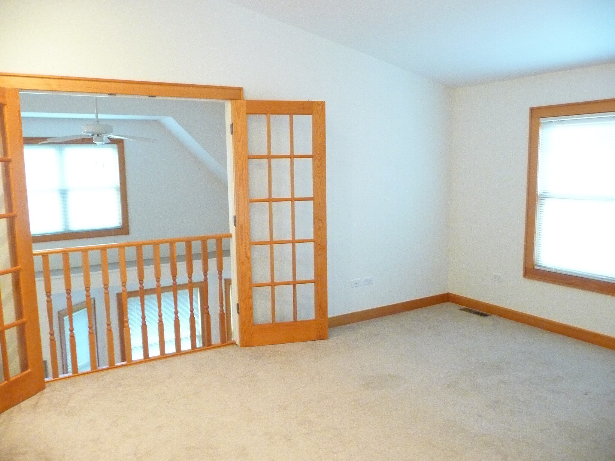 2nd floor front bedroom - 2648 N Greenview Ave