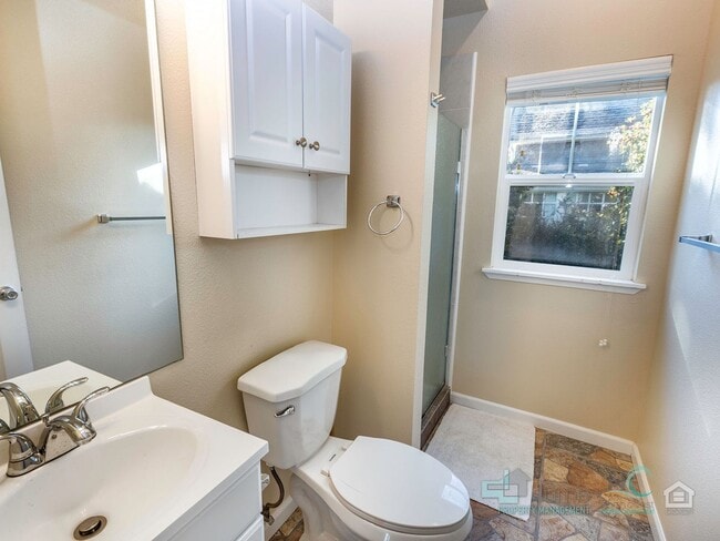 Building Photo - 416 N Downing St