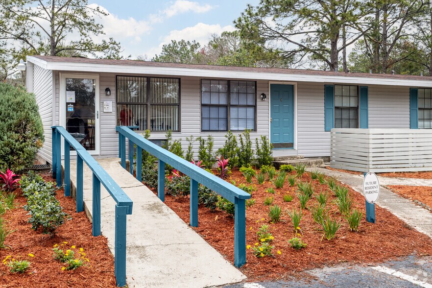 Villas at Mandarin Bay 3857 Pritmore Rd Jacksonville FL 32257