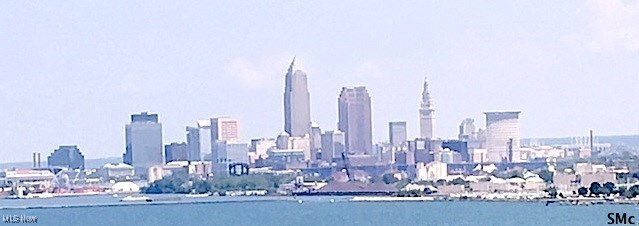 Building Photo - 11720 Edgewater Dr