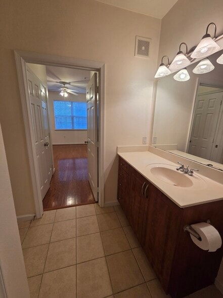 Bedroom to bathroom entry for ready access - 12945 Centre Park Cir