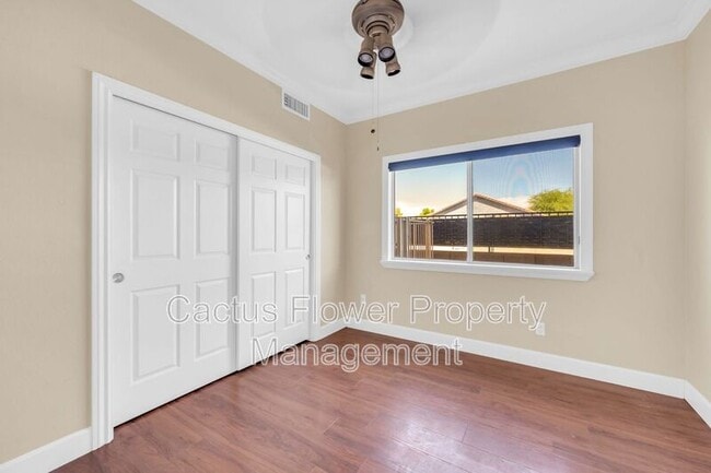 Building Photo - 4636 E White Aster St