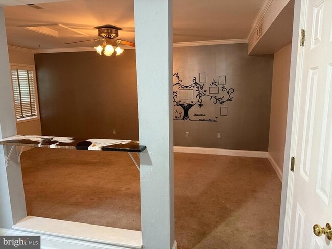 Building Photo - 6306 Panda Ct