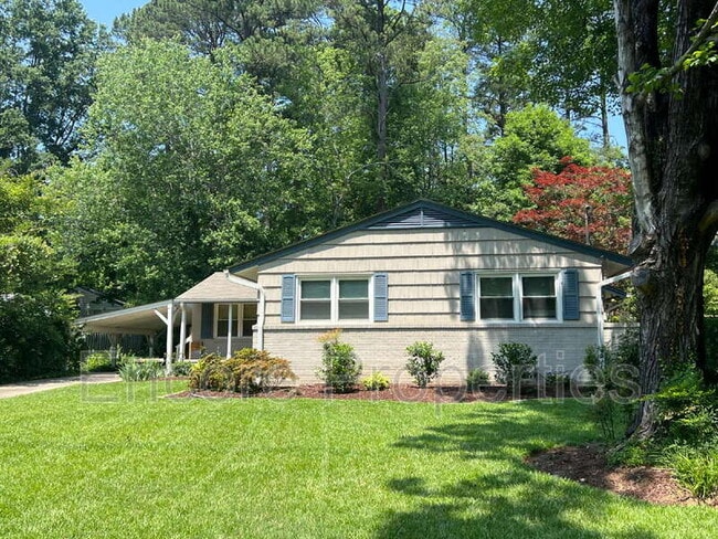 Building Photo - 707 Beaver Dam Rd