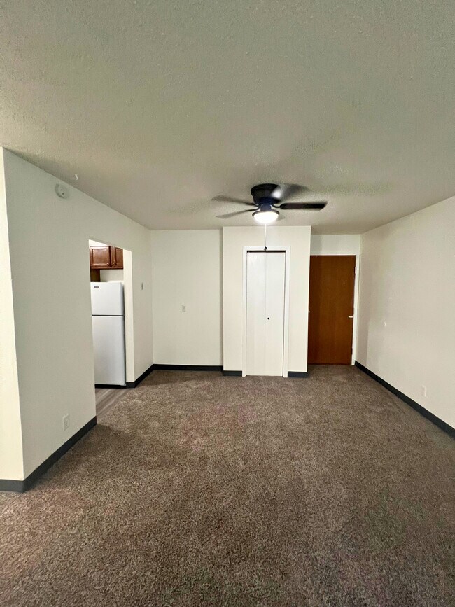 Building Photo - Condos