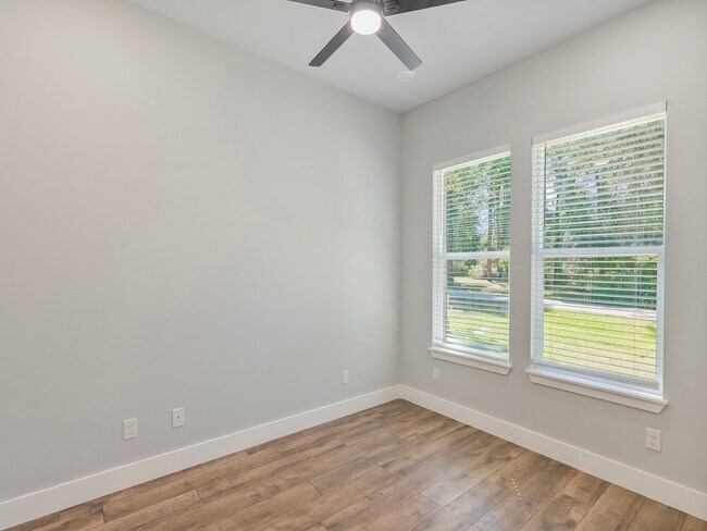 Building Photo - 23826 Cow Oak Dr