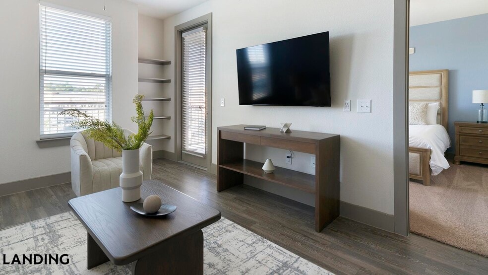 Building Photo - 300 Enclave Dr