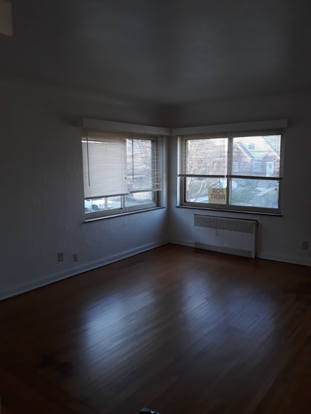 Building Photo - 3403 Hanna Ave