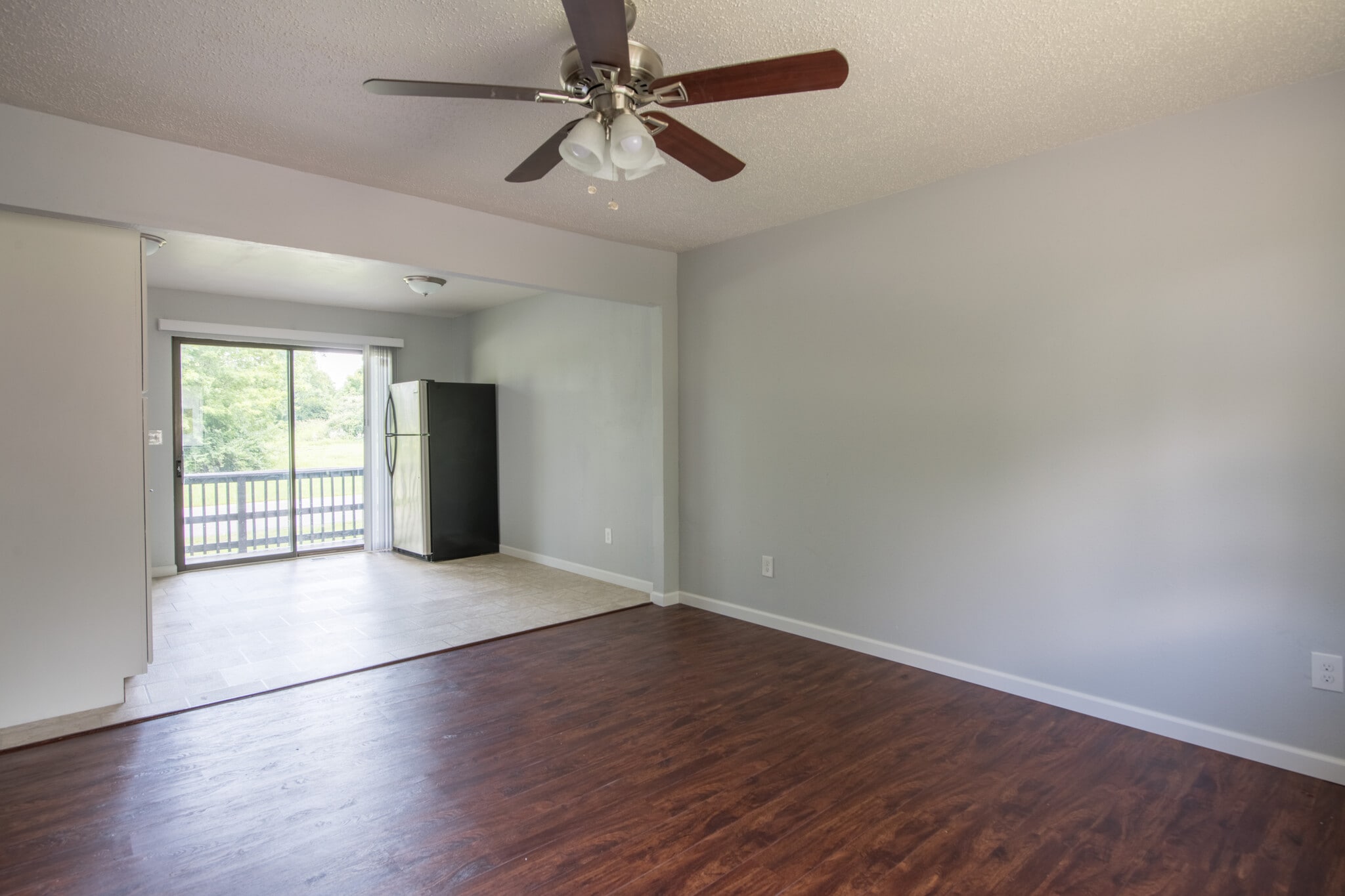 Building Photo - 11 Carriage Lane