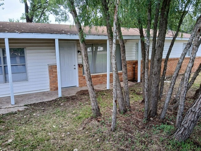 Building Photo - 4156 TX-14