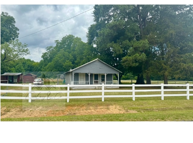 Building Photo - 4681 S River Rd