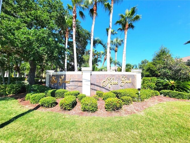 Building Photo - 11237 Kapok Grand Cir