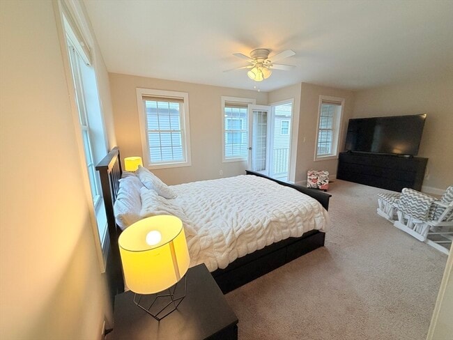 Building Photo - 17 Hamel Way