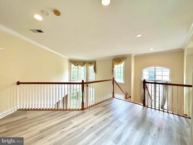 Building Photo - 1460 Carrington Ridge Ln