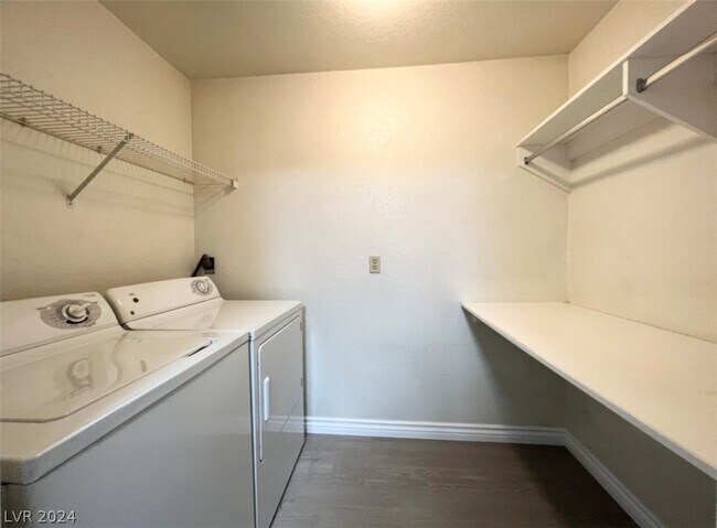 Building Photo - 2200 S Fort Apache Rd