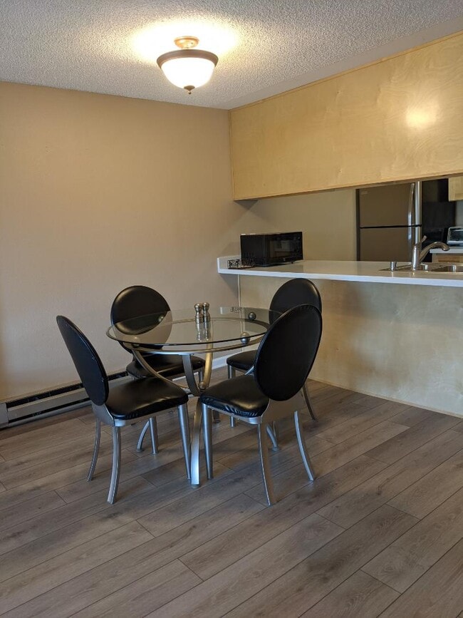 Building Photo - 9416 1st Ave NE