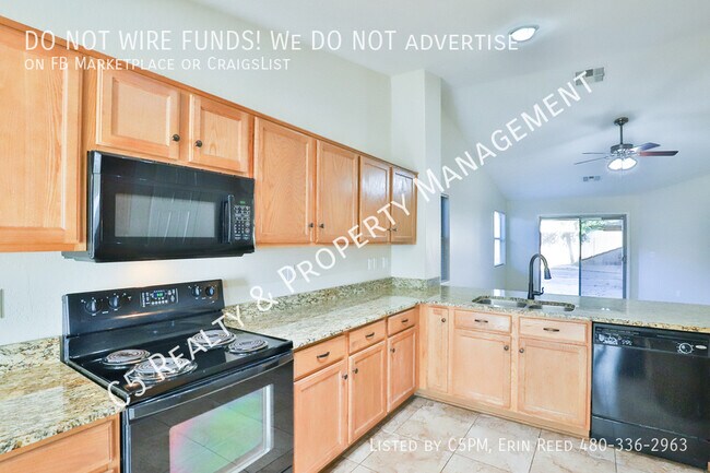 Building Photo - 16886 W Portland St