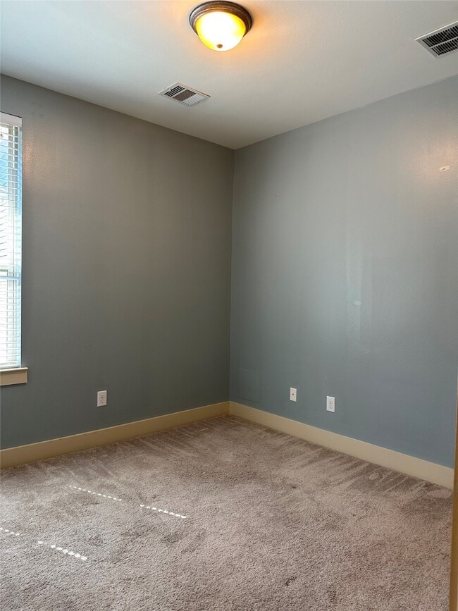 Building Photo - 1241 Nelson Falls Ln