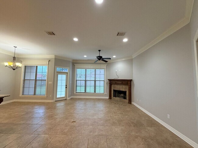 Building Photo - SOUTH BOSSIER CLOSE TO BARKSDALE AIR FORCE BASE...