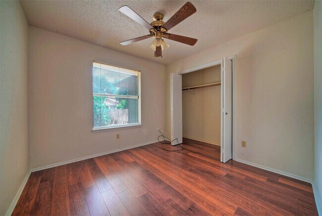 Building Photo - 14400 Levering St
