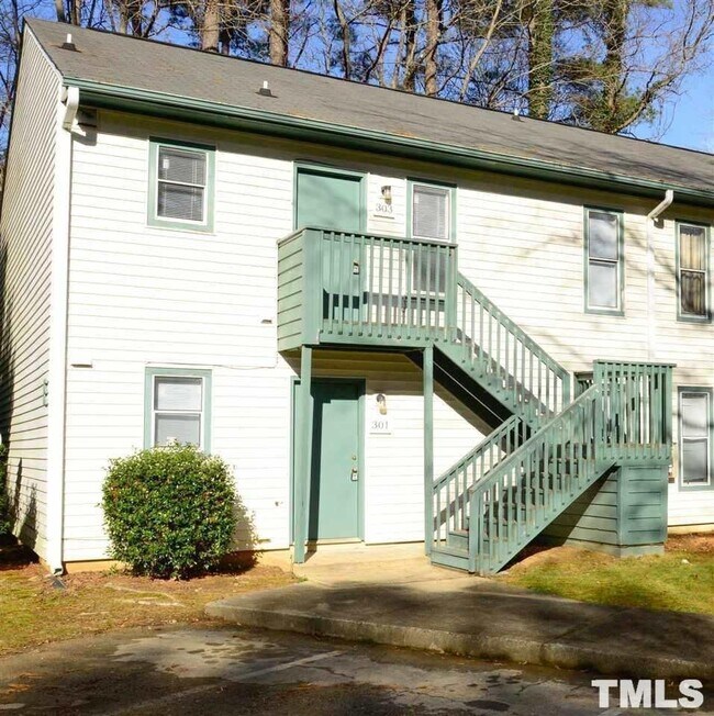 Building Photo - 309 Ashley Forest Rd