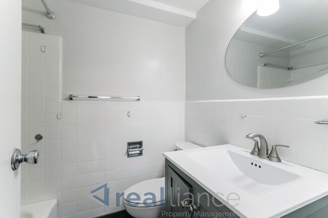 Building Photo - 5410 Connecticut Ave NW