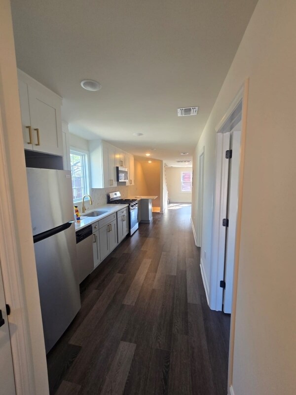 Building Photo - 32 North Ave