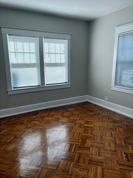 Building Photo - 1115 Ray Ave