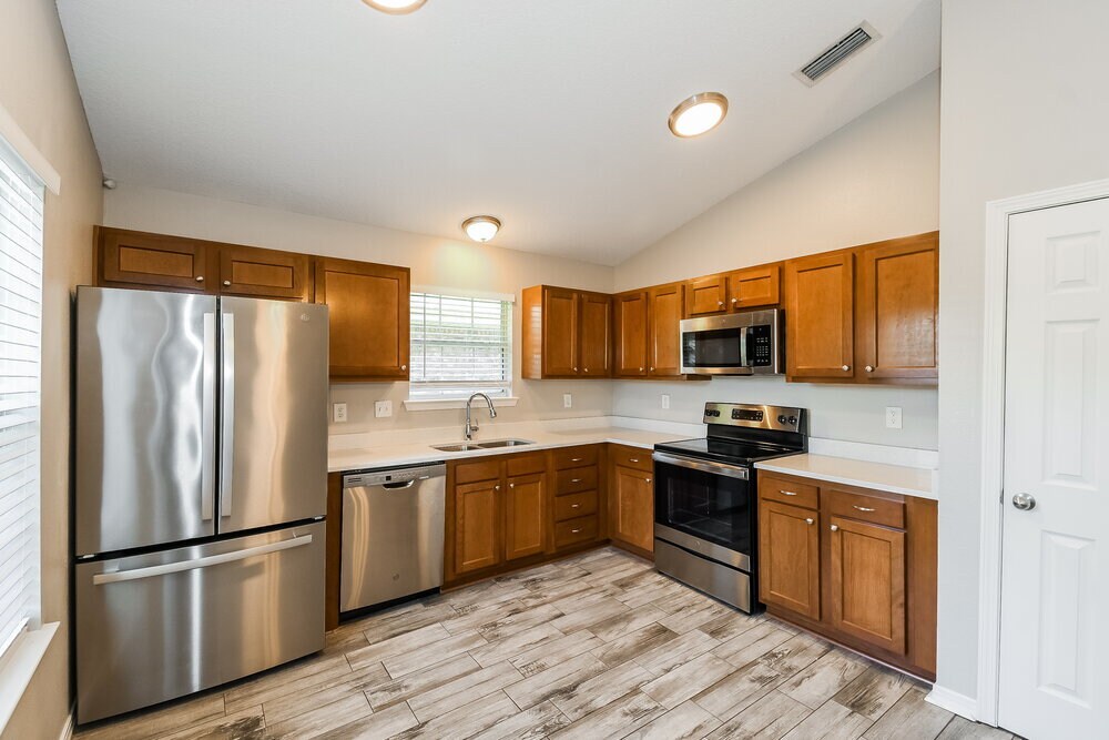 Building Photo - 2847 Cross Creek Dr