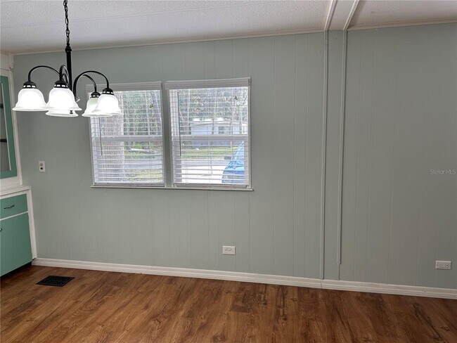 Building Photo - 24007 River Rd