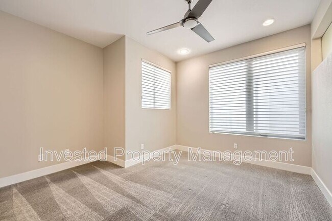 Building Photo - 1323 Elati St