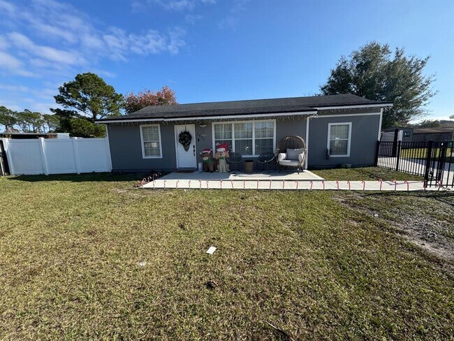 Building Photo - 2409 Minford Pl