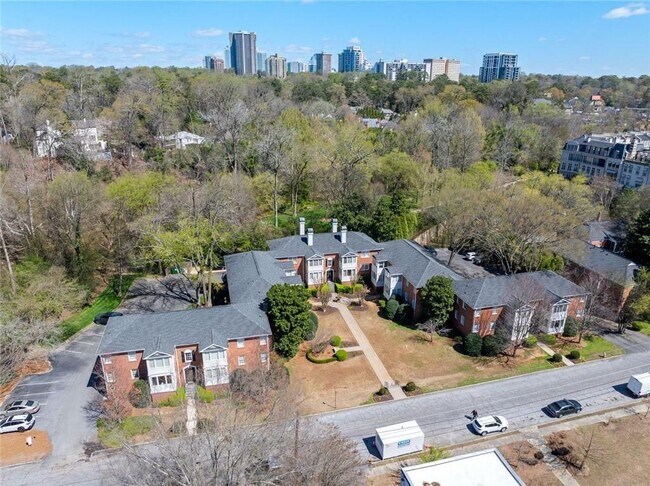 Building Photo - 115 Peachtree Memorial Dr NW