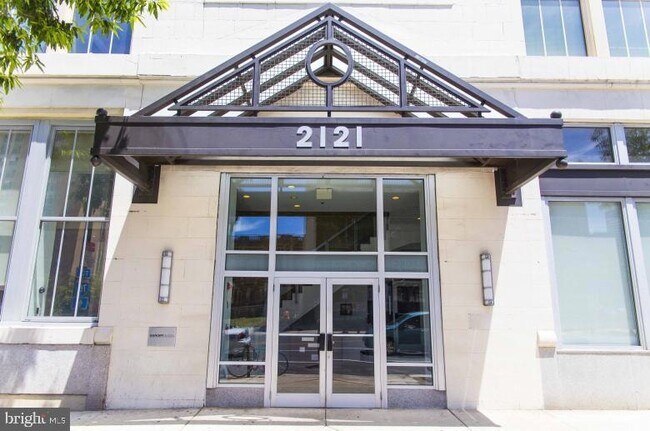 Building Photo - 2121 41 Market Street Unit 618