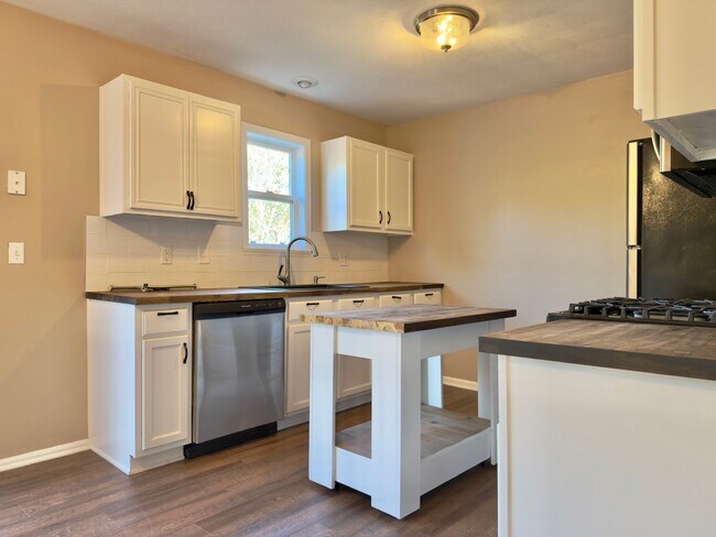 Building Photo - 11427 Valerian Way