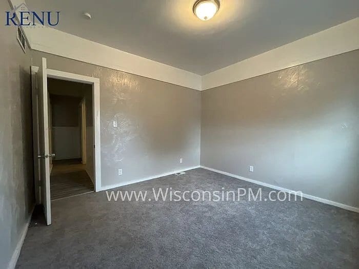 Building Photo - 445 N 9th Ave