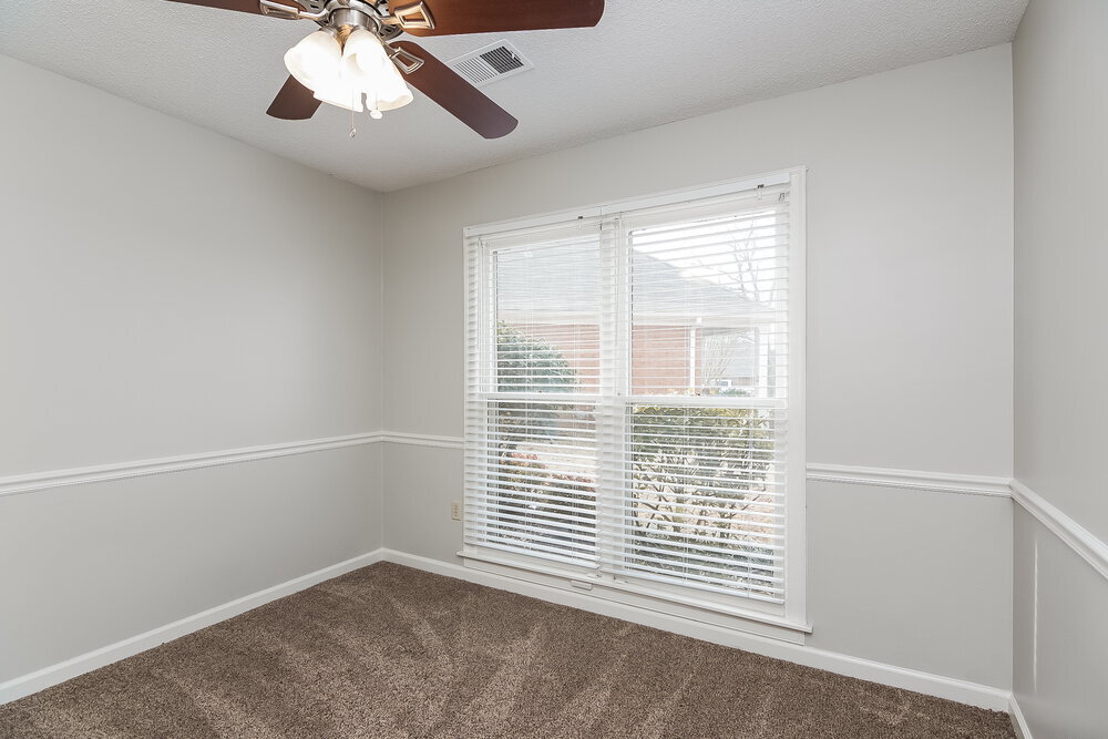 Building Photo - 8684 Leaf Manor Cove