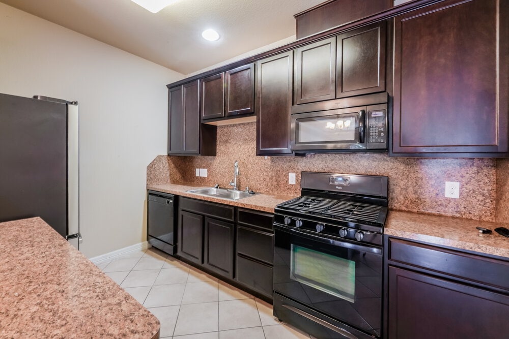Building Photo - 23733 Briar Tree Dr