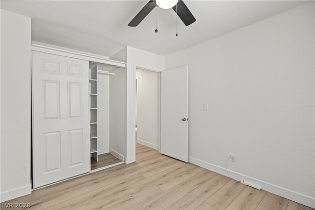 Building Photo - 4162 Ridgewood Ave