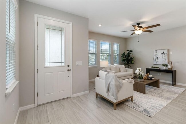 Building Photo - 9109 Legado Dr