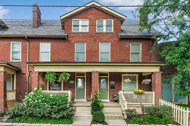 Front Facade - 1141 Summit St
