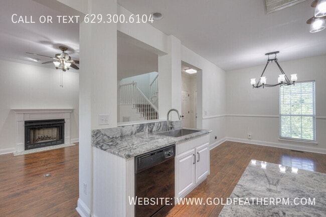 Building Photo - 5888 Woodlands Ave