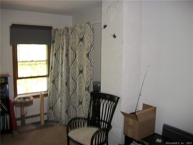 Building Photo - 20 Lawrence St