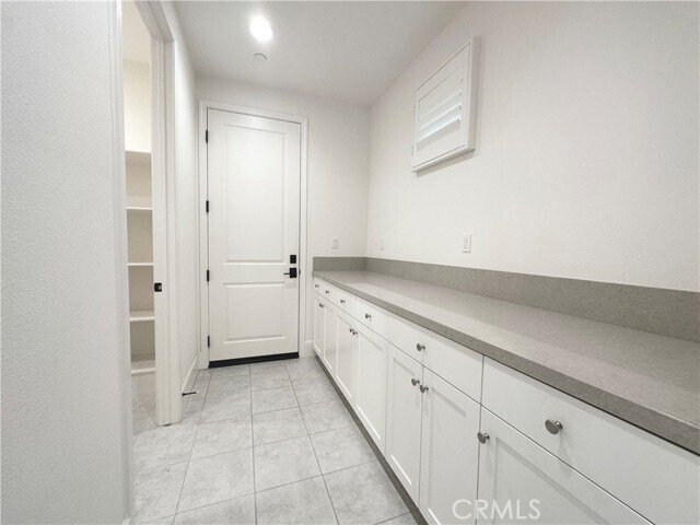 Building Photo - 214 Parkwood