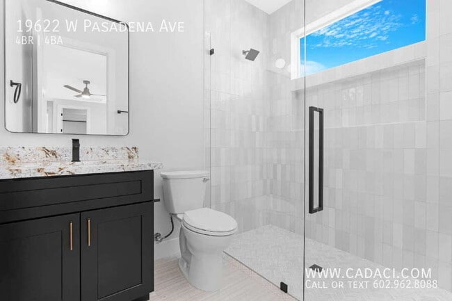 Building Photo - 19622 W Pasadena Ave