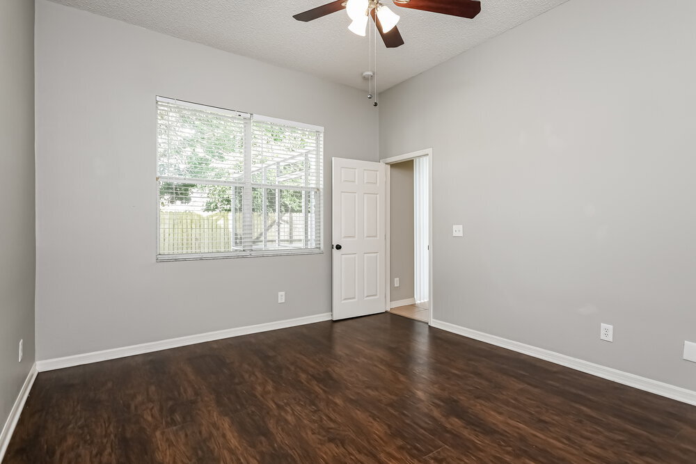 Building Photo - 1125 Cherry Valley Way