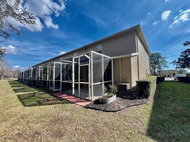 Building Photo - 15633 Stable Run Dr