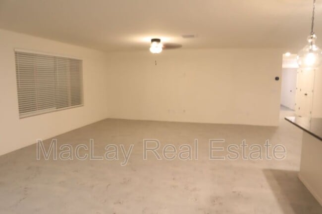 Building Photo - 2783 N Mulberry Pl