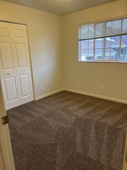 Building Photo - 1402 W 1300 N St