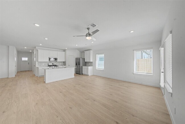 Building Photo - 31143 Warwick Coast Ct